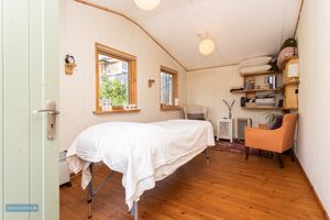 Photo 21- click for photo gallery